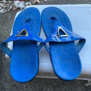 YARA ORTHAHEEL | Shoes | Women Size 8